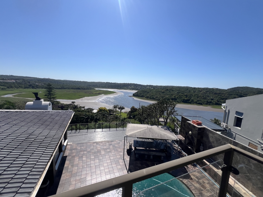 4 Bedroom Property for Sale in Bonza Bay Eastern Cape